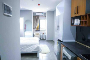 Sylz Residence Studio 1- 5 Mins from Labadi & Laboma Beaches
